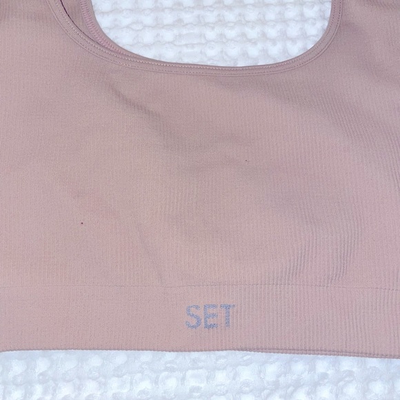 Set Active Sculpt Flex Box Cut Bra Top - Picture 3 of 5